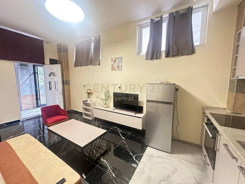 Apartament 1+1 me qira te Ali Demi, Tiranë — foto 4